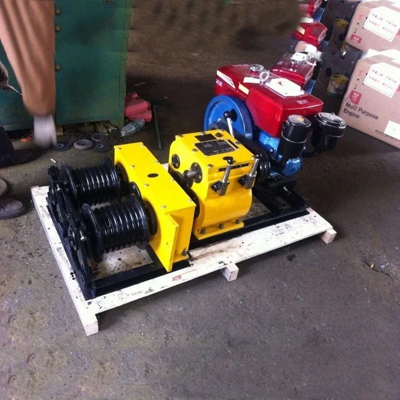 appropriate 5T Double Drum Winch with Gasoine  Engine Electric Motor for Cable Laying at Civil Engineering Projects