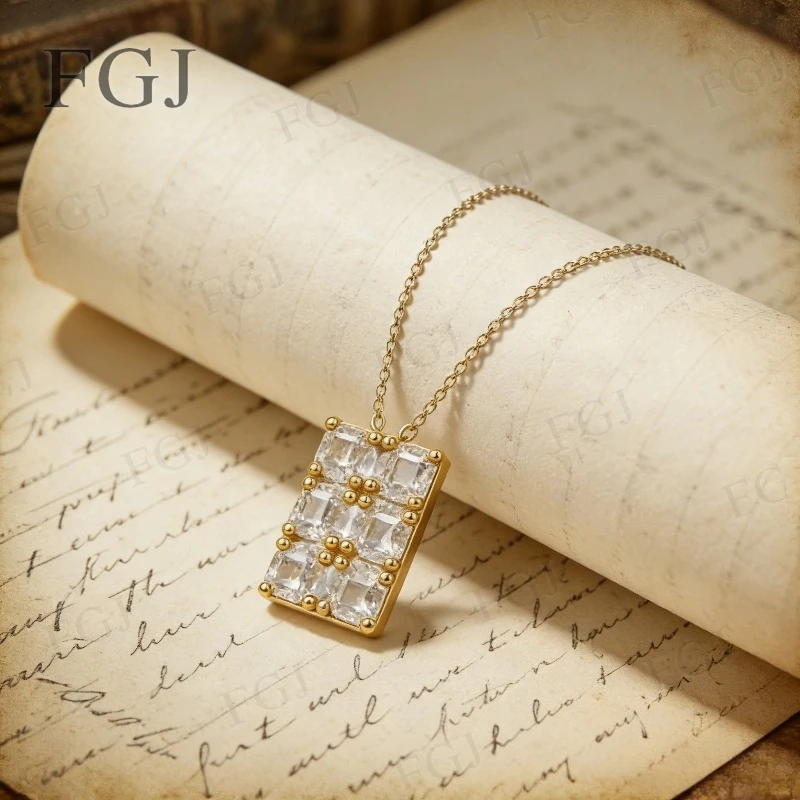 

Dainty 925 Sterling Silver Moissanite Pendant Necklace D Color GAR Certified Romantic Design For Women Girls Gift Fine Jewelry