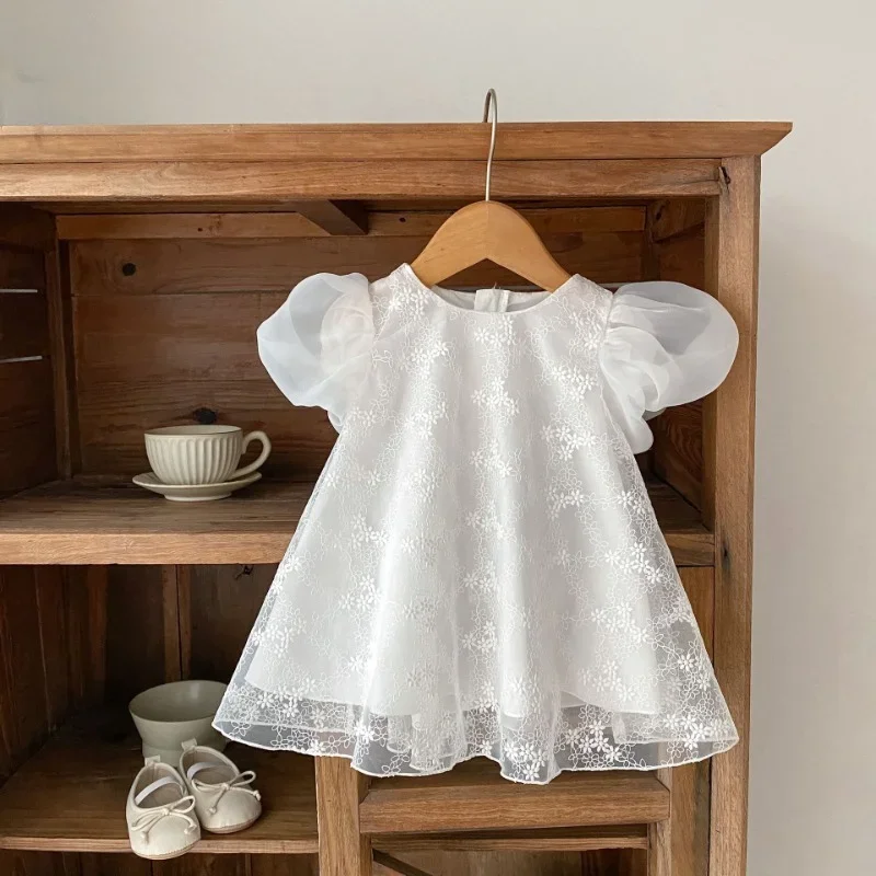 New Summer Infant Baby Girls Dresses Round Collar Short Sleeves Solid Color Lace White Princess Dresses H7009