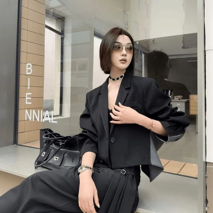 Fashionable Two-Way Wear Ladies'  Spring 2026 Trendy Color Block Design Commute Style Loose Fit Long Sleeve Button Closure