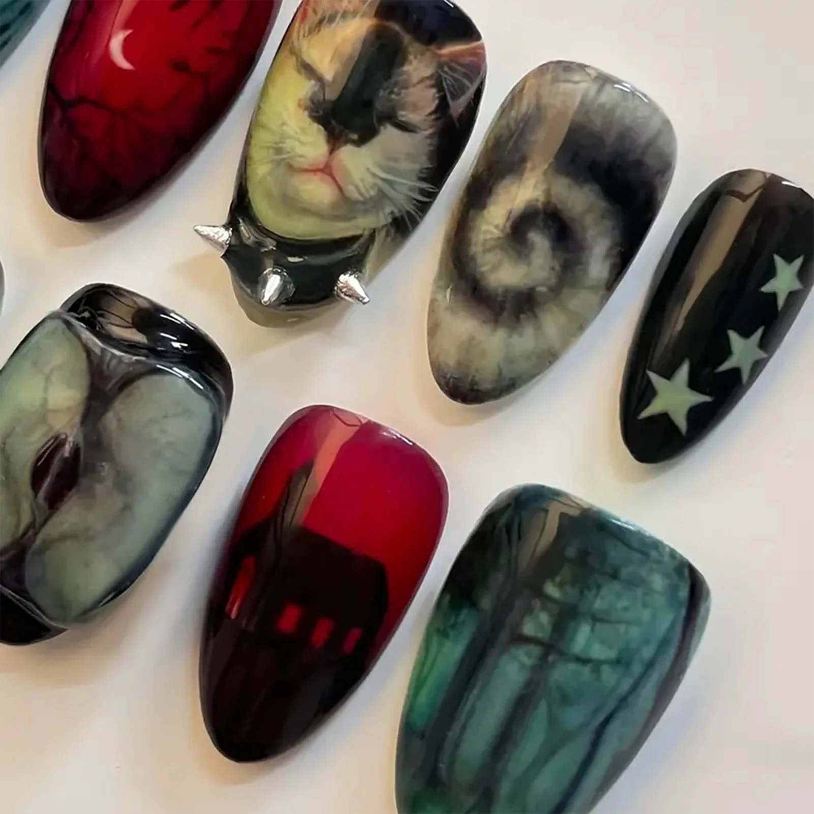Faux ongles faits à la main, Style noir foncé, Y2k Star Horor Foreat, dessins à pression, Halloween, amande portable, 10 pièces