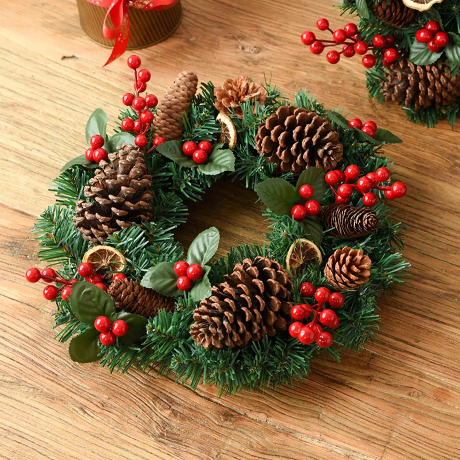 corona-navidena-decoracion-navidena-artificial-corona-festiva-con-bayas-rojas-conos-de-pino-para-puerta-delantera-exterior-interior-porche-del-hogar