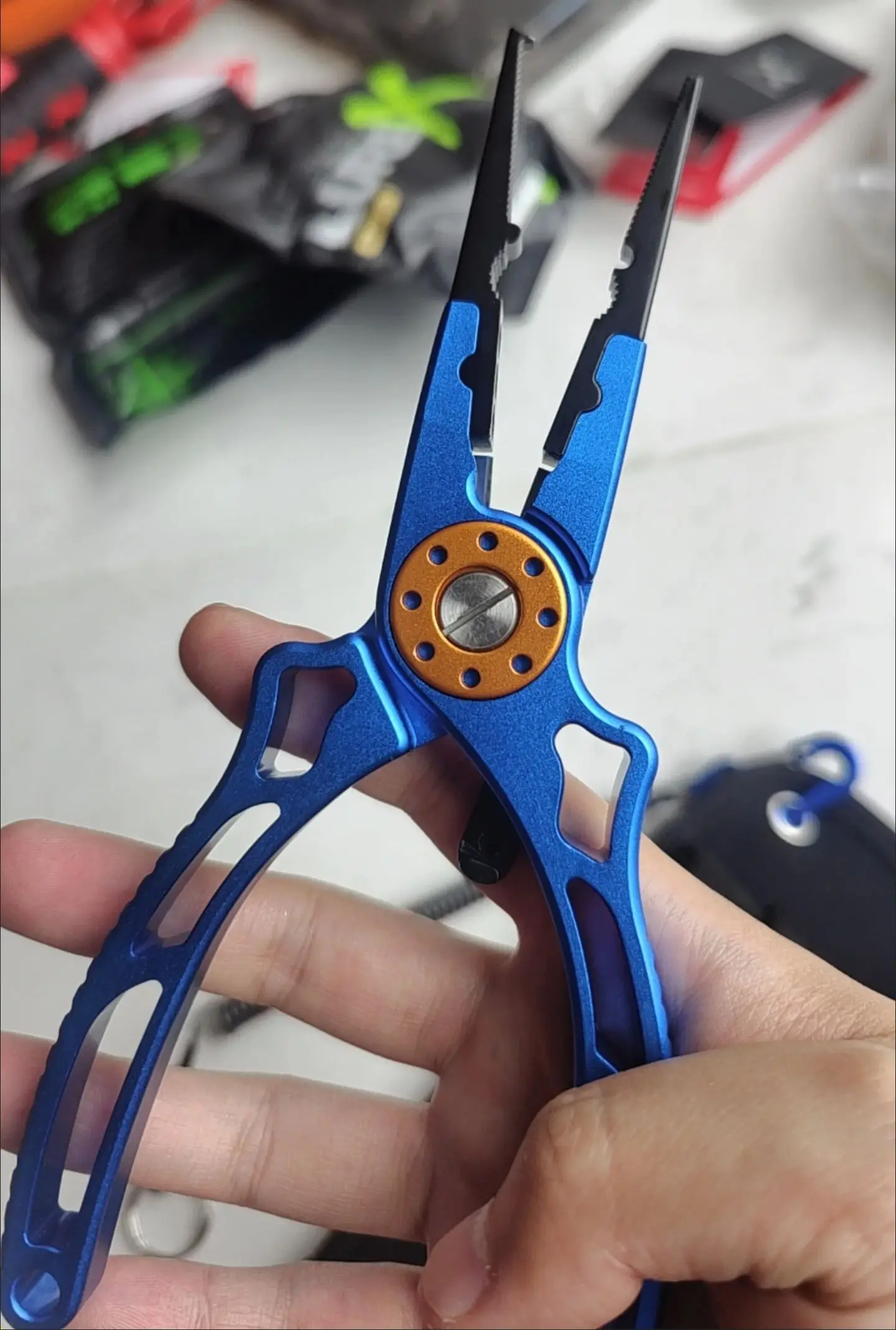 Hot Selling High Quality Fish Controller Multifunctional Fish Clamp Luya Pliers Portable Fish Mouth Clamp Fish Control Pliers