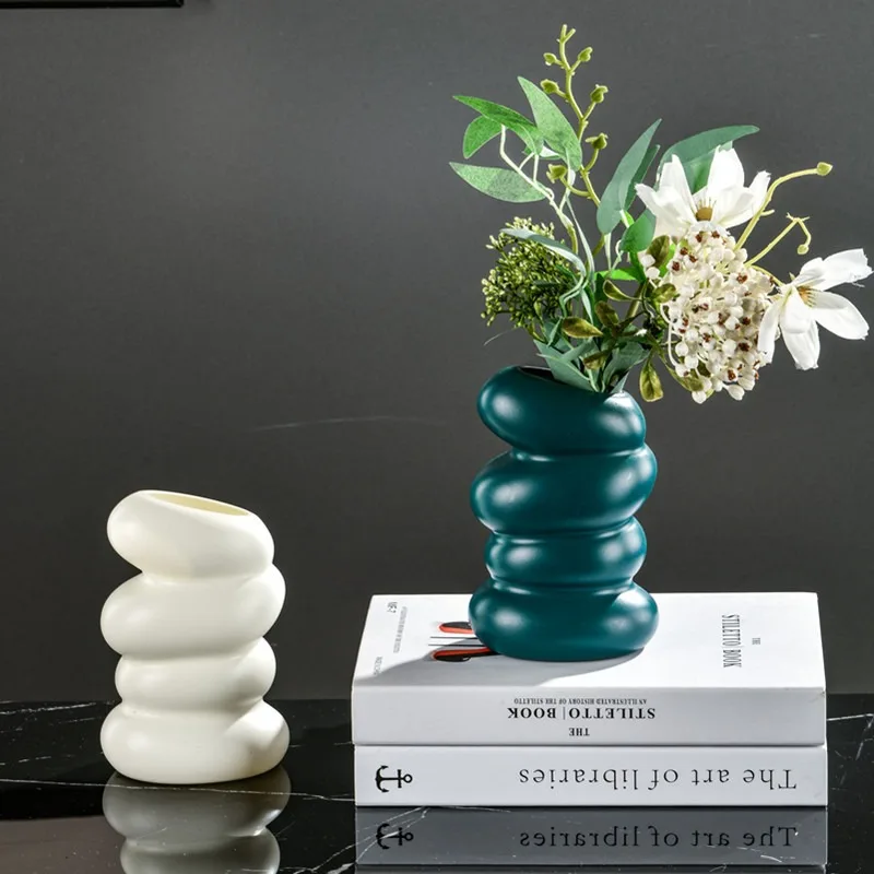 1PC Plastic Spiral Decorative Vase Scandinavian Flower Arrangement Kitchen Living Room Bedroom Home Wedding Decoration Ornament
