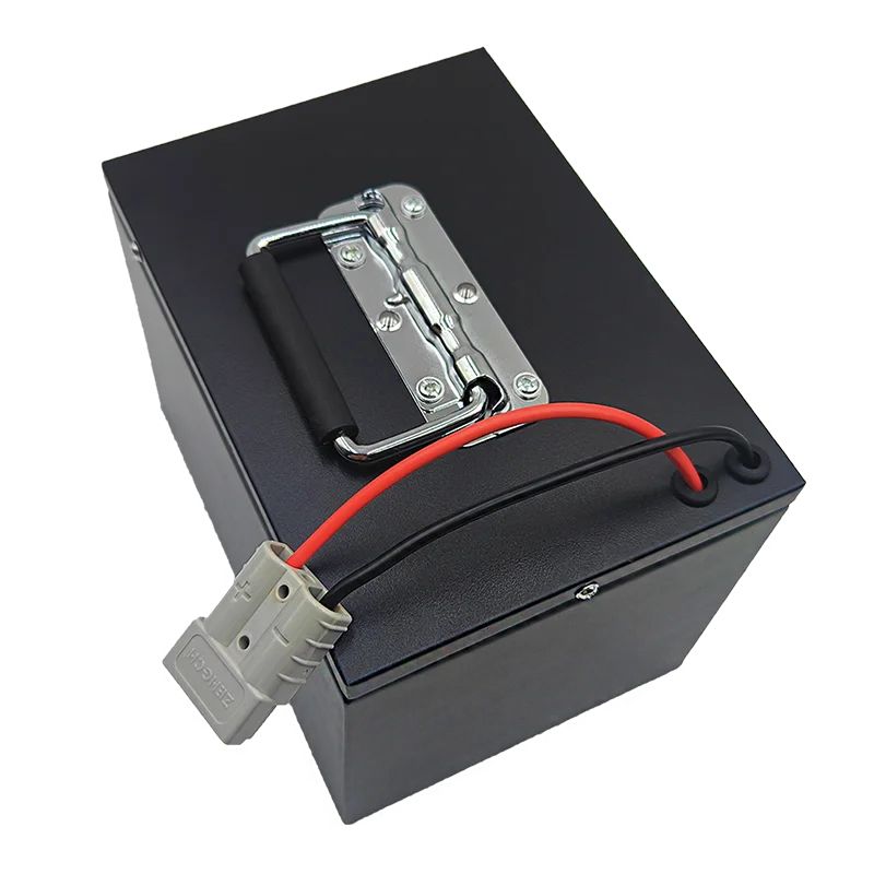 Akumulator litowo-jonowy 12V 100Ah 80Ah 100Ah Wbudowany BMS do łodzi elektrycznych System magazynowania energii RV Panel słoneczny + ładowarka