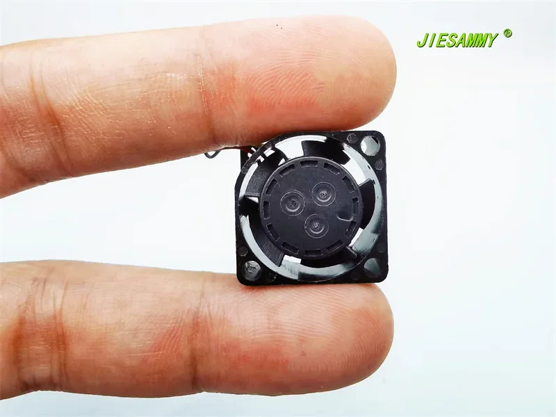 NEW JESAMMY SILENT 2010 COPPER CORE BEARING 2CM MINI NOTEBOOK 5V SPEED 0.04A GRAPHICS CARD FAN