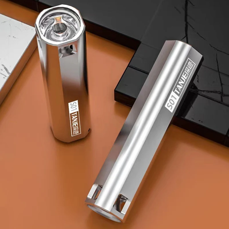 Super Bright LED Flashlight Portable USB Rechargeable Emergency Light Waterproof Mini Riding Camping Portable Flashlight