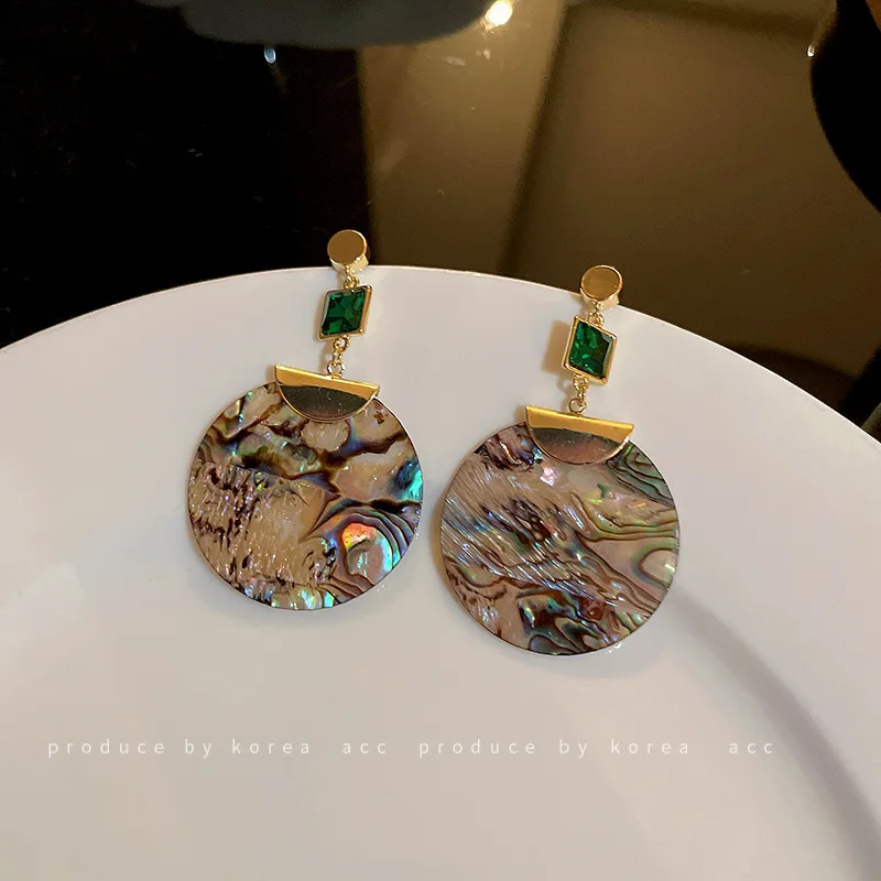 2022 Fashion Emerald Shell Round Earrings European and American Earrings For Women Fashion Earring Birthday Party Jewelry Gifts