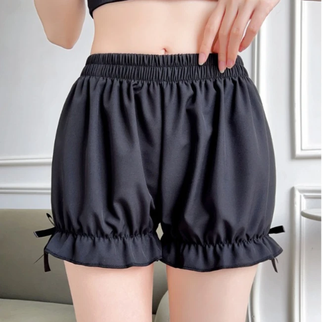 

Антибликовые и не мнущиеся шорты, которые можно носить поверх трехчастных брюк, бриджей, шорт-фонариков, женских защитных шорт.