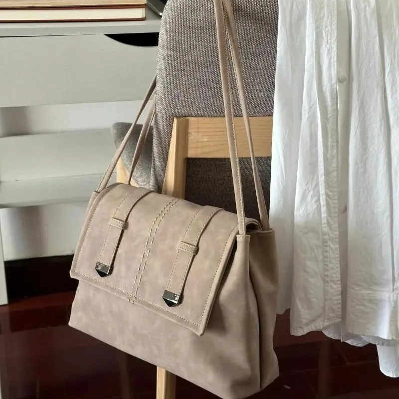 حمل حقيبة المرأة خياطة سعة كبيرة حقيبة كتف جلدية السيدات خمر عادية الشارع حقيبة تحت الإبط 2025 #2