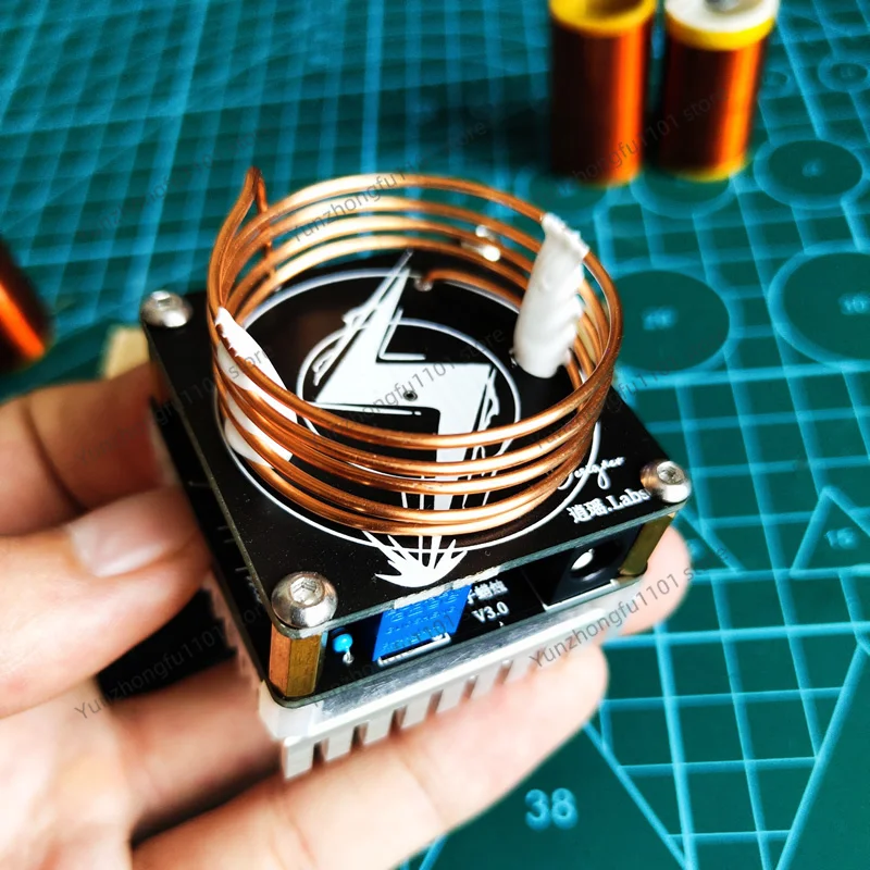 Tesla Electronic Candle Plasma Candle HFSSTC Tesla Coil High Frequency Plasma Technology Experimental Teaching Model