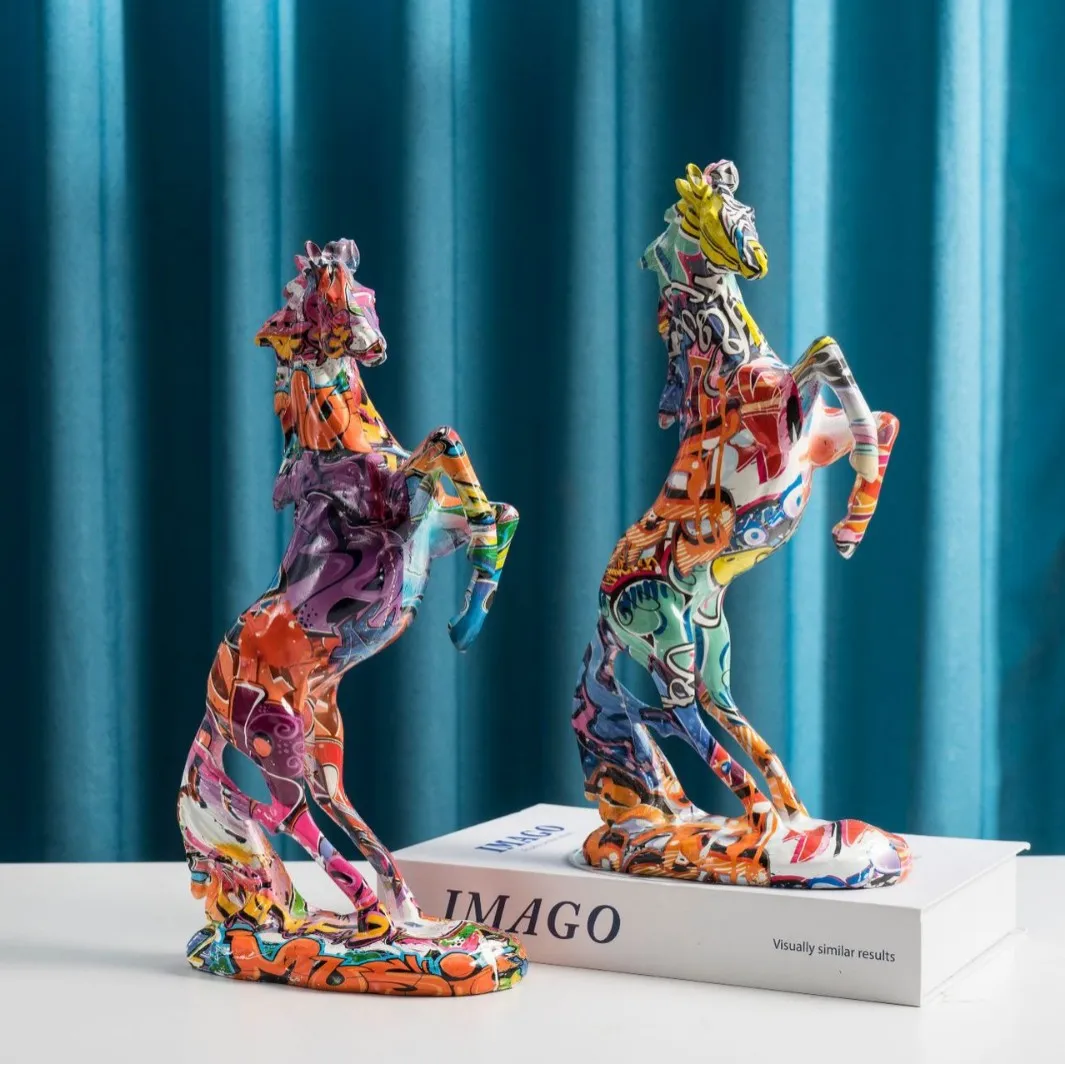 Graffiti Water Transfer Printing Resin Horse Statue Chinese Style Good Luck Success Figurine Creative Home Decor Living Room Ent