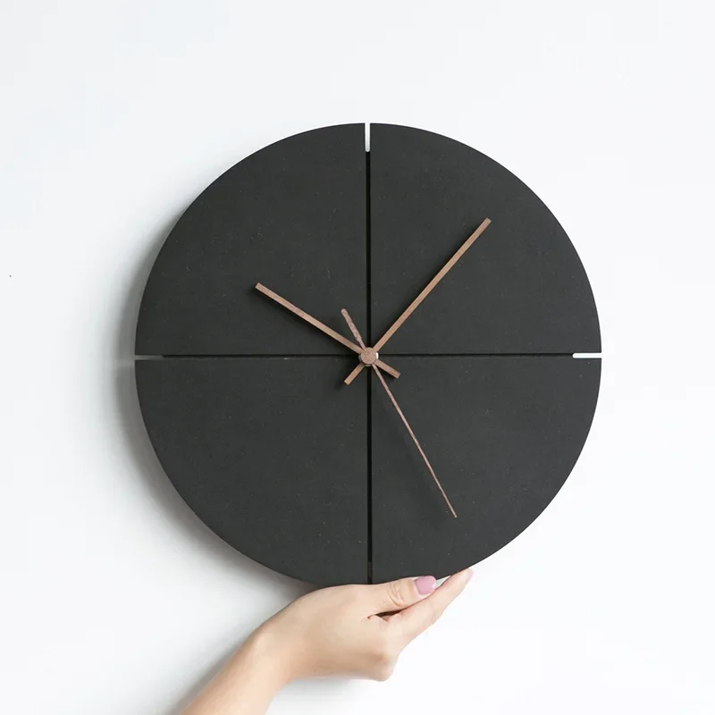 Modern simple American wall clock Living room wall clock Home silent wall watch Decorative clock