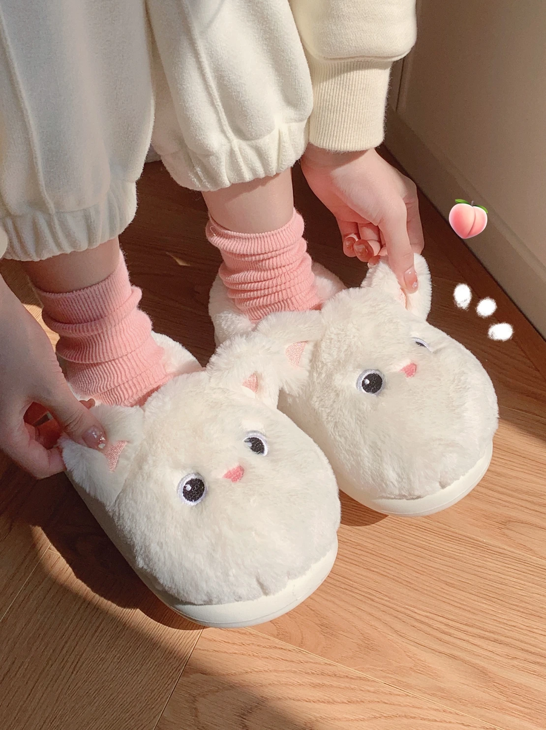 Pink Kitten Plush Home Slippers Women Cute Bear Cat Shoes INS Women's Winter Warmth Household Cotton Slippers Female