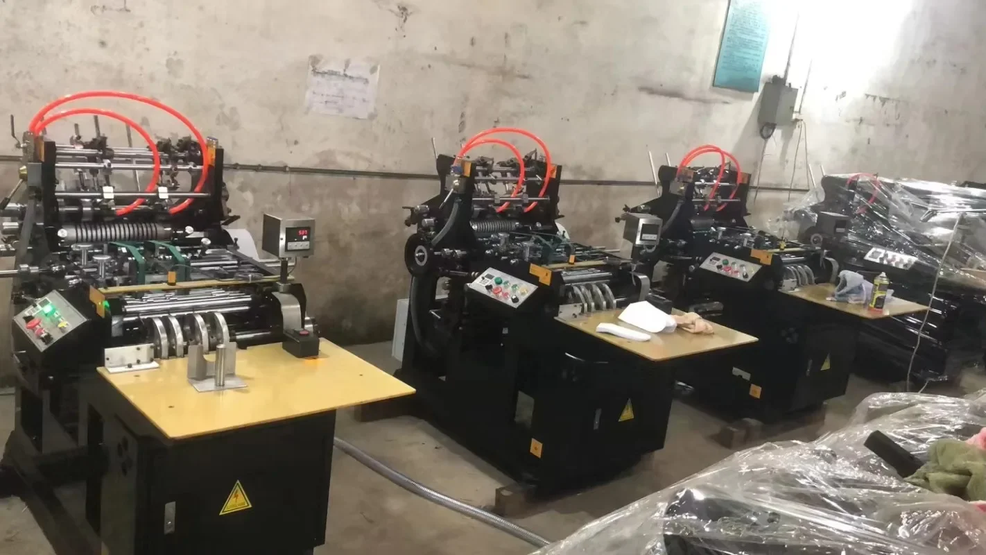 【specialized】Fully Automatic Envelope Bag Forming Gluing Making Machine Paper Sticky Red Envelope Machine