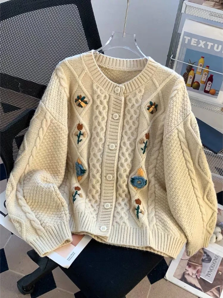 Fashion Vintage Sweaters All Match Design Long Sleeve Flower Embroidery Single Breasted Cardigan Casual Loose Women\'s Clothing