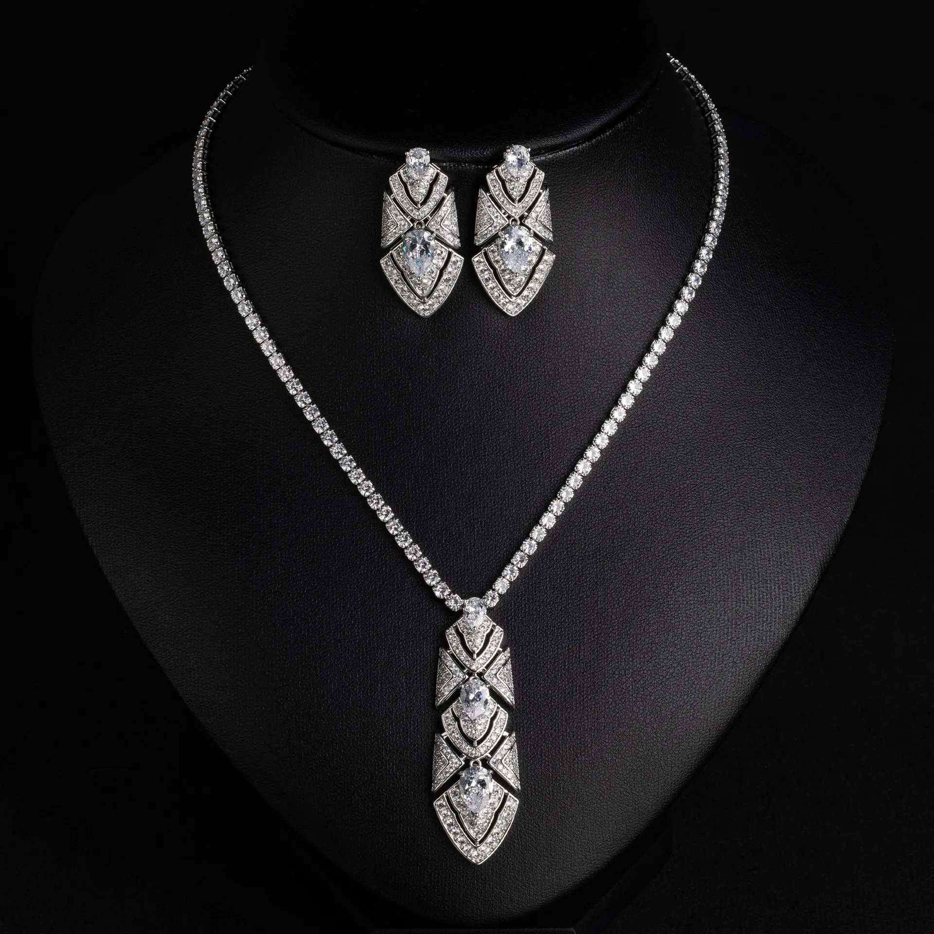 Luxury Sparkling Zircon Water Drop Tassel Full Diamond Necklace Earrings Set, Waterdrop Tassel Choker, Women Wedding Banquet Fas