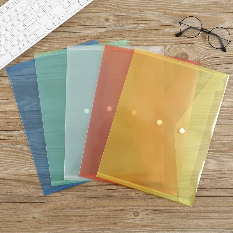 Borsa per documenti in plastica per forniture per ufficio da 20 pezzi Cartella dati in PP con bottone trasparente per cartoni animati A4 all'ingrosso