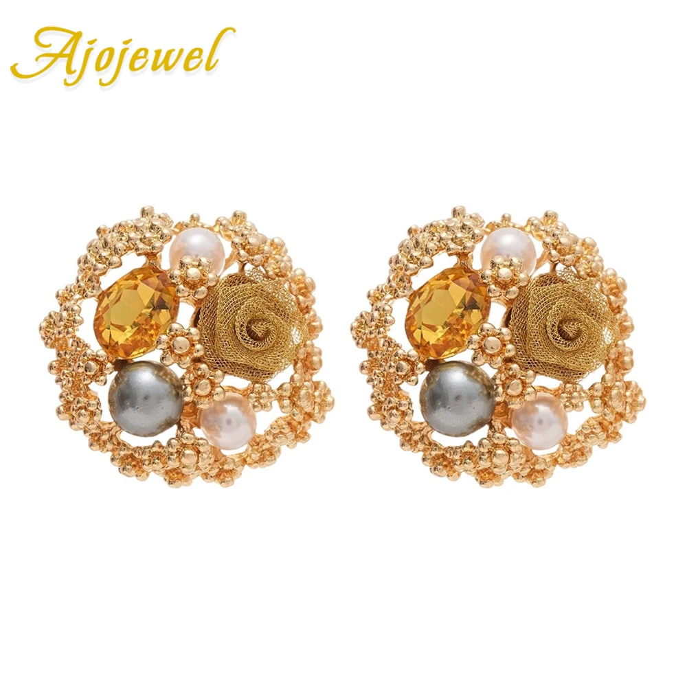 Ajojewel Latest Earrings With Crystal & Pearls Golden Retro Style Flower Ear Studs Vintage Jewelry Women Accessories