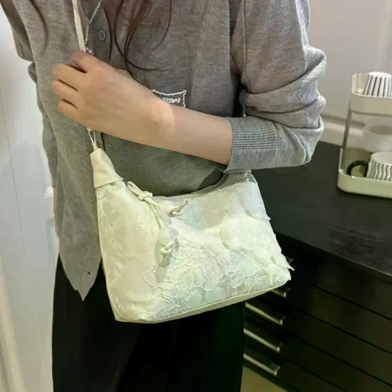 Chinese Style Embossed Floral Shoulder Bag Large Capacity Casual Crossbody Underarm Bag for Outdoor Weekend Trips