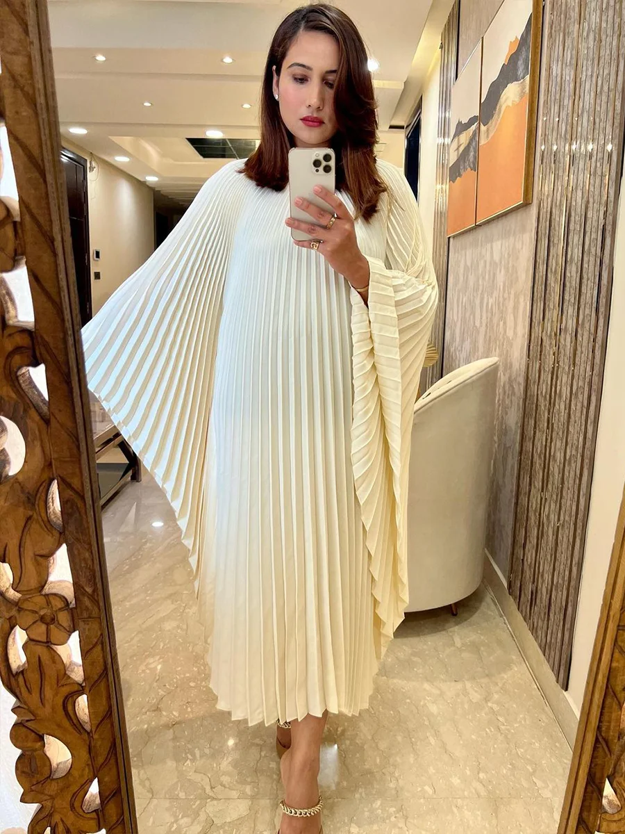 Miyake Pleated Women Dress of 2024 Solid Color Flying Sleeve Irregular Long Dresses Casual Style Femme Chic Et élégante Summer