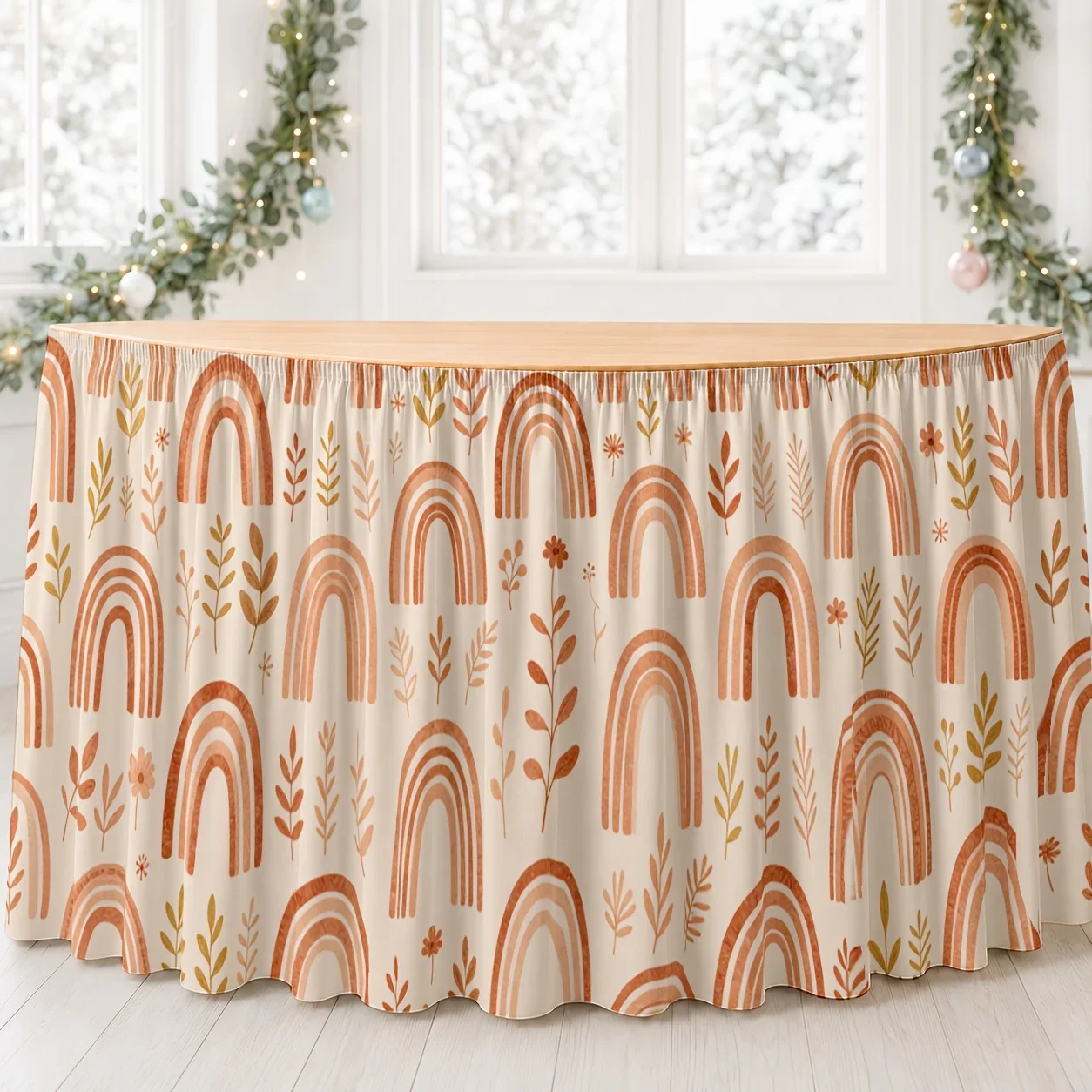 One table skirt, made of printed polyester fabric, with a bohemian style, in earthy tones, warm and easy to use.