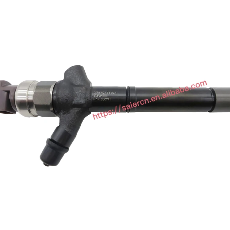 High Quality New Diesel Fuel Injector 23670-51041 For Toyota Land Cruiser 1VD-FTV