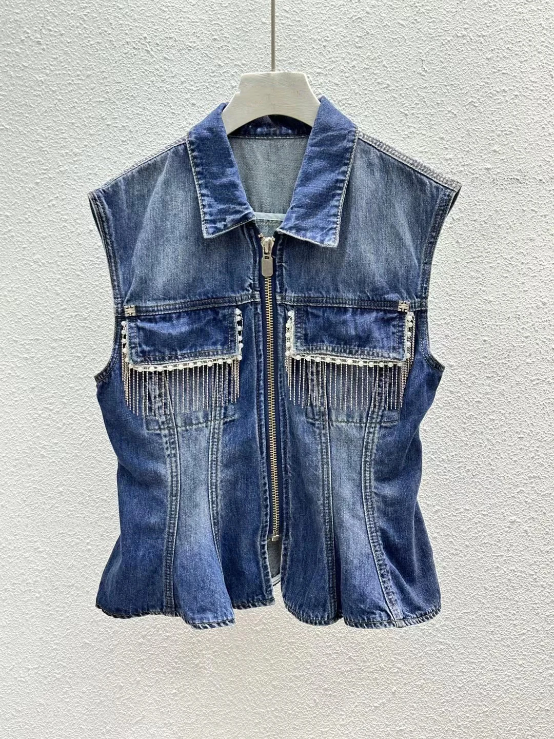 New pearl nail pocket fringed denim jacket zip + short skirt suit women