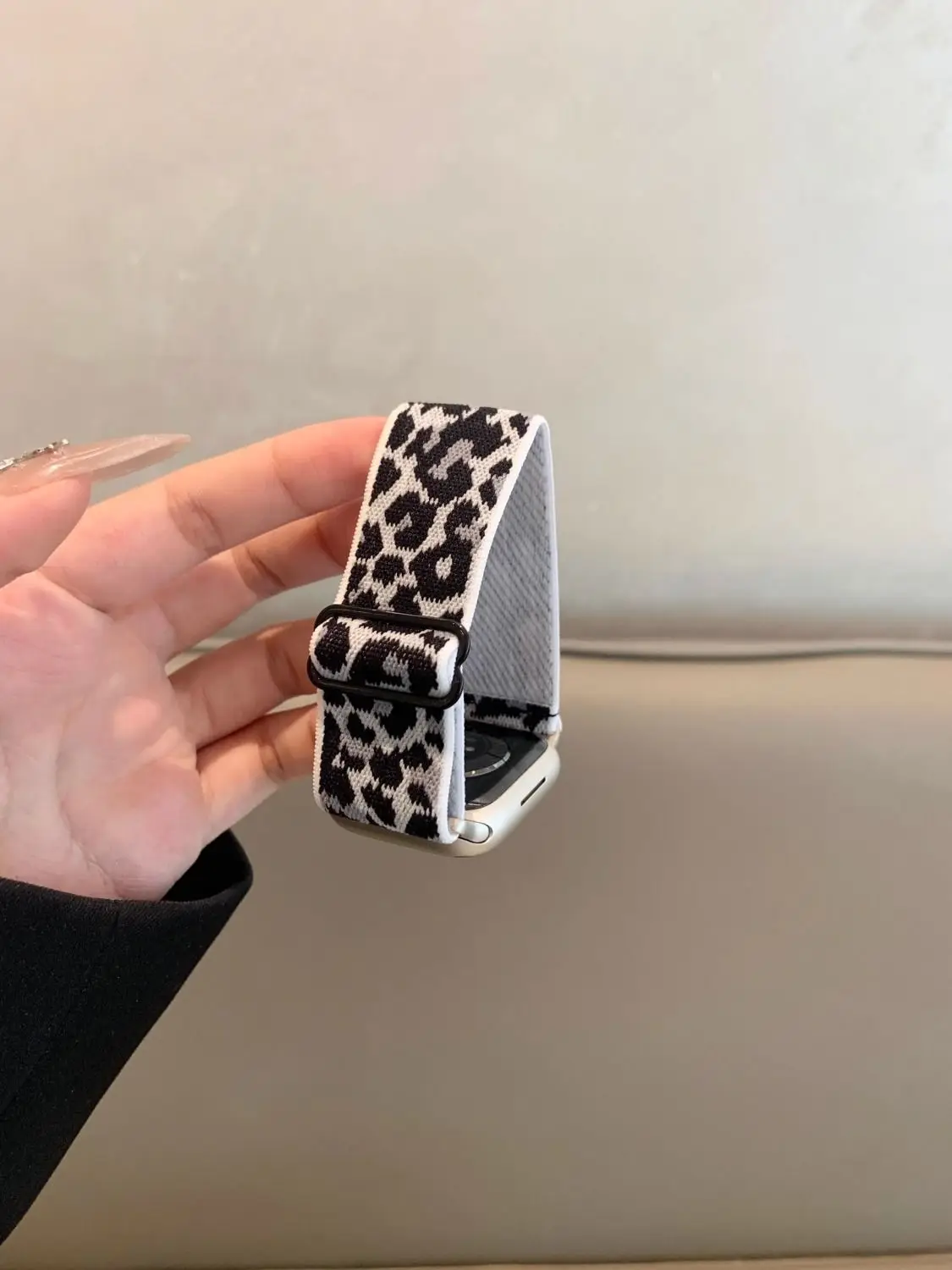 1 Packung elastisches Schlaufenband mit Leopardenmuster, kompatibel mit Apple Watch Band 38 mm, 40 mm, 41 mm, 42 mm, 44 mm, 45 mm, 49 mm, Ersatzarmband