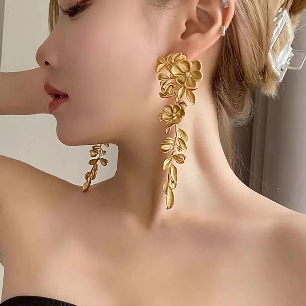 Pendientes d: Una Guía Detallada para Elegir los Mejores Pendientes de Colgante