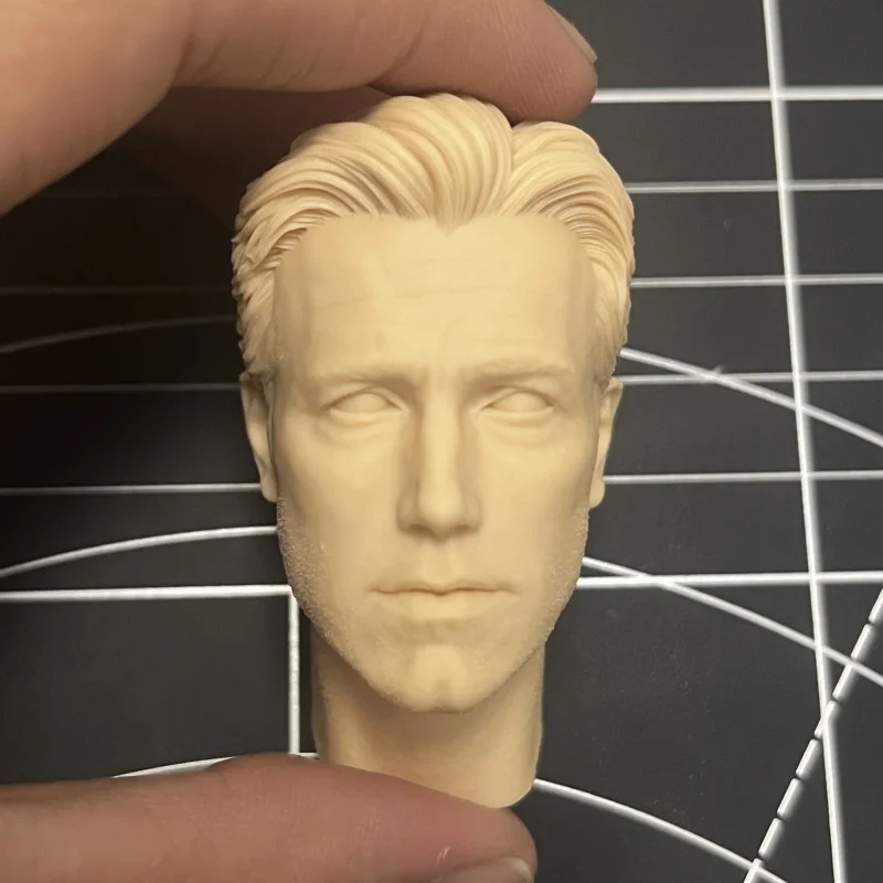 New product uncolored 1/6 die-casting resin avatar carving model kit (12 inch action doll model) DIY