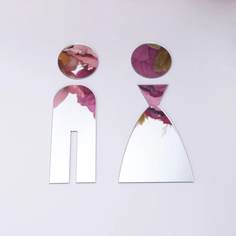 3D Acrylic Mirror Toilet Door Sign – Men & Women Bathroom WC Sticker, Reflective Wall Decal for Home/Office Decor (Set of 2)