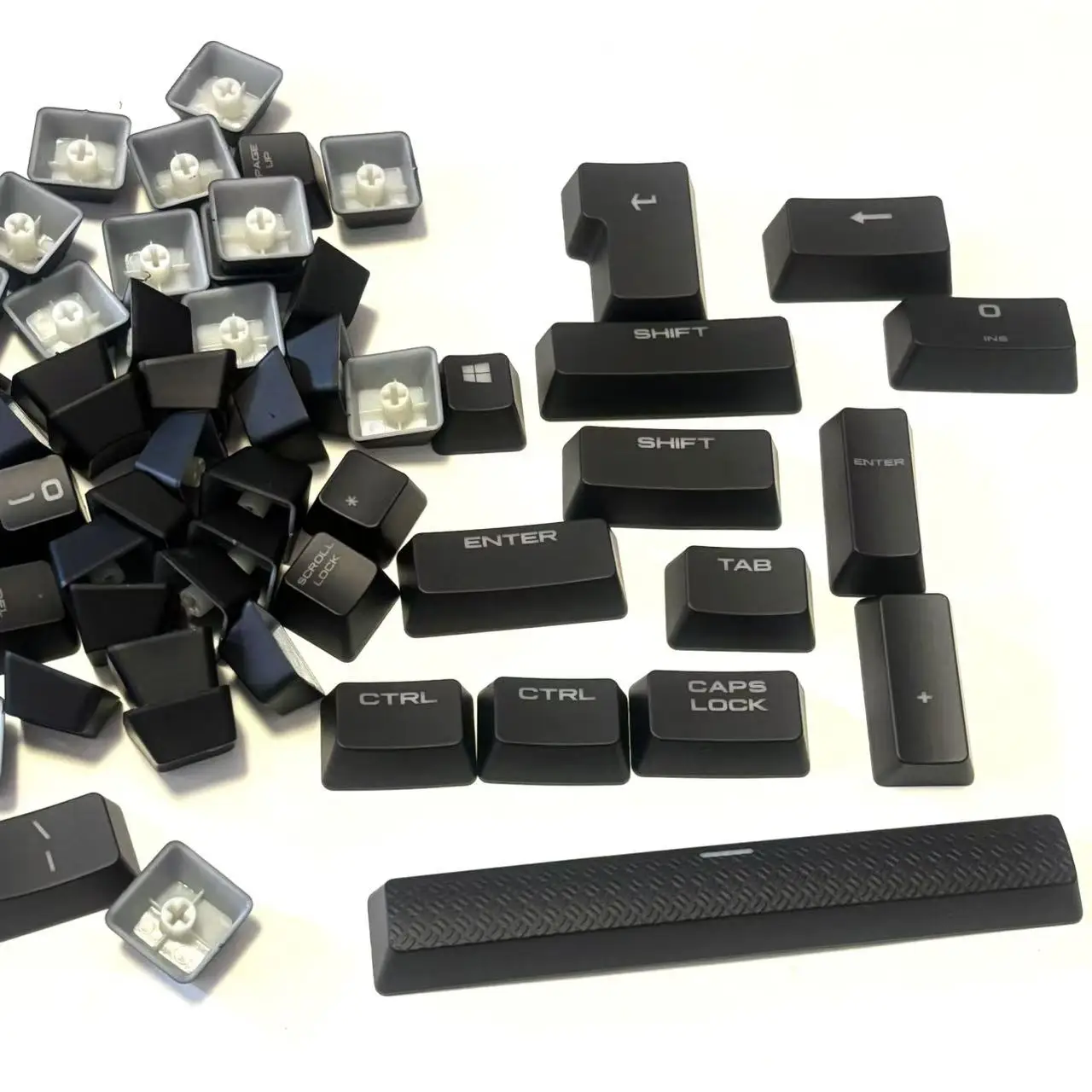 Klawisze Keycaps do klawiatur mechanicznych Corsair K70 RGB/K65/K68/K95/K63/ MK2 Full-Size - Podświetlane nakładki na klawisze — zdjęcie produktu 3
