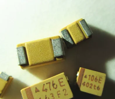 Tantalum capacitor A type surface mount capacitor 10V 10UF 106C A type. (5 pieces of tantalum capacitors)