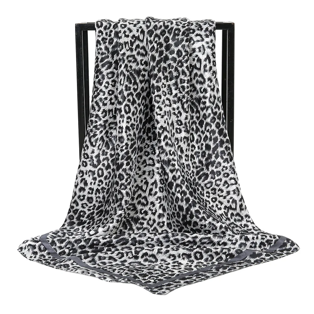 Fashion Leopard Scarf Hijab Shawl Silk Feeling Hair Ties Satin Square Turbans Cheetah Animal Print Head Wrap Scarves