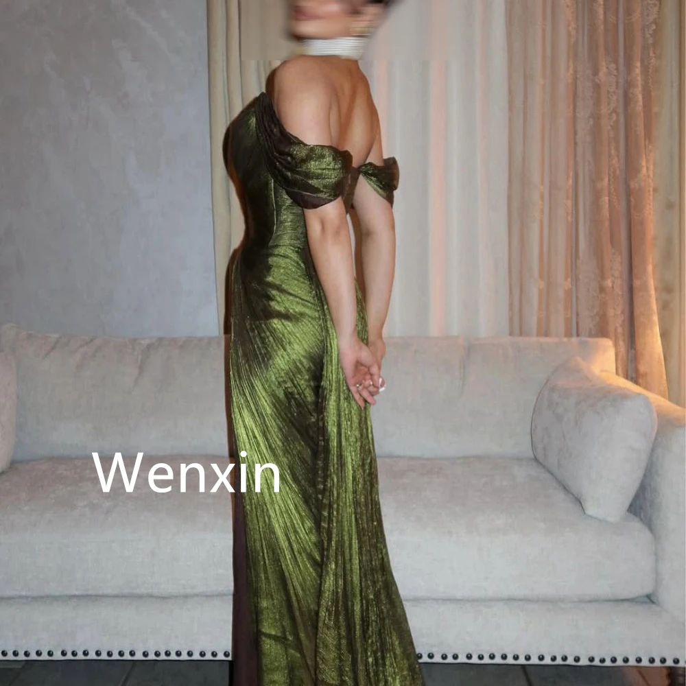 Robes de soirée en satin vert personnalisées, robes de soirée classiques à épaules dénudées, robes d'occasion spéciale de haute qualité