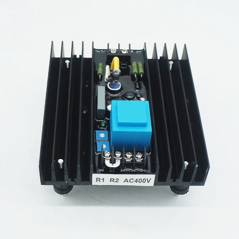 

Детали щеточного генератора STL-F-1/3 AVR, автоматический регулятор напряжения, плата регулятора возбуждения