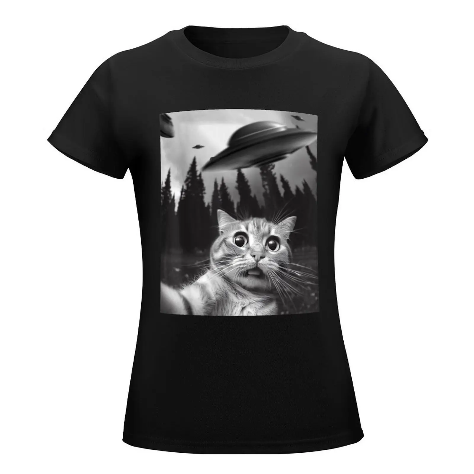 Funny Cat Selfie with UFOs T-Shirt Short sleeve tee animal print Female clothing sweat t-shirt dress for Women graphic