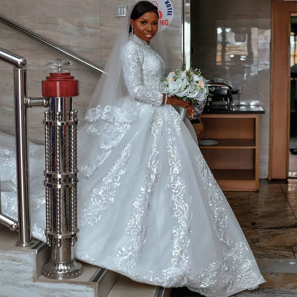 

Customized Ball Gown Wedding Dress Long Sleeve Lace Appliques High Neck Africa Bridal Gown Muslim for Women's Vestidos De Novia