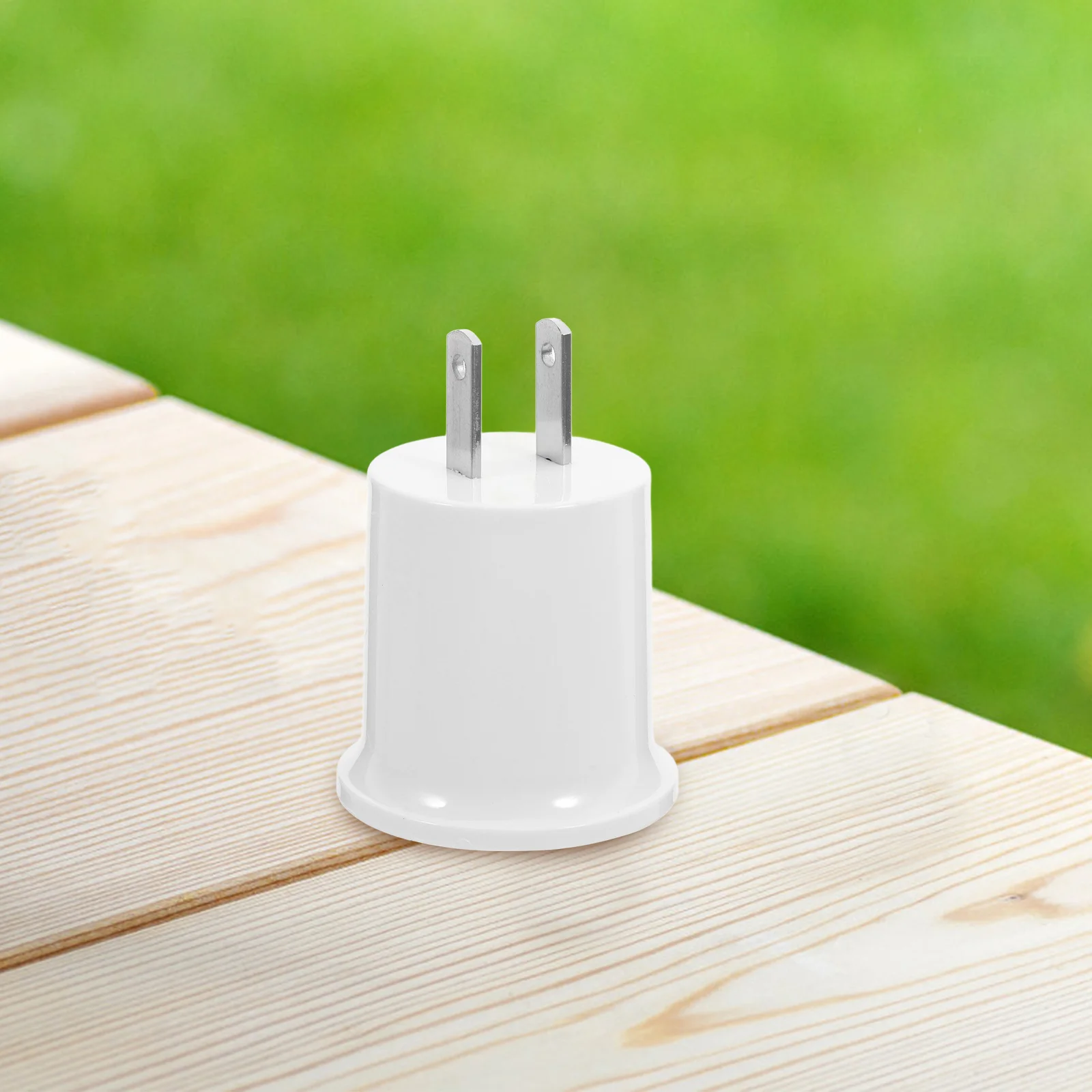 

3Pcs Lamp Socket Adapter Us Plug to E27 E26 Screw-in Bulb Holder Converter Plug in Light Socket for Light Fixtures and Wall