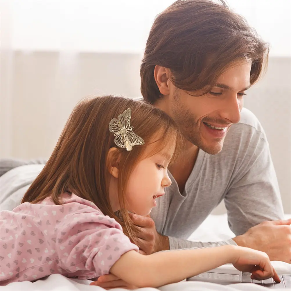 

Набор из 24 заколок-бабочек для волос: Изысканные металлические зажимы, шикарные боковые клипсы для женских праздничных причесок