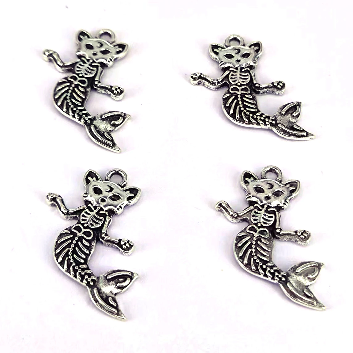 5pcs Creative Trendy Cartoon mermaid Animal Skeleton Gift For Women Men Accessories DIY