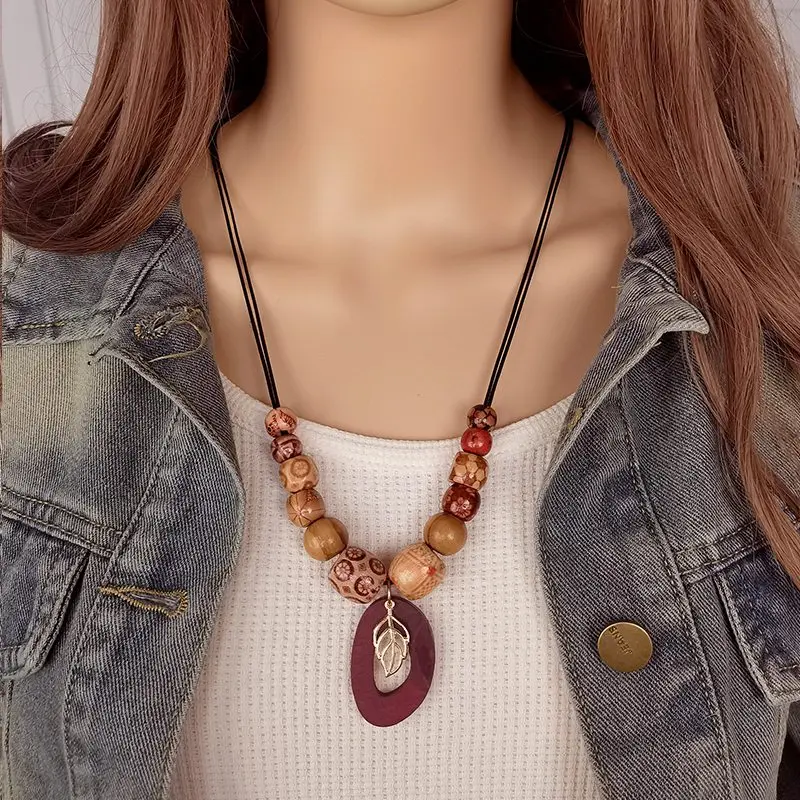 Vintage Wood Beads Handmade Women\'s Pendants Necklaces Ethnic Beaded Long Chain Sweater Necklace for Women Daily Wear Jewelry