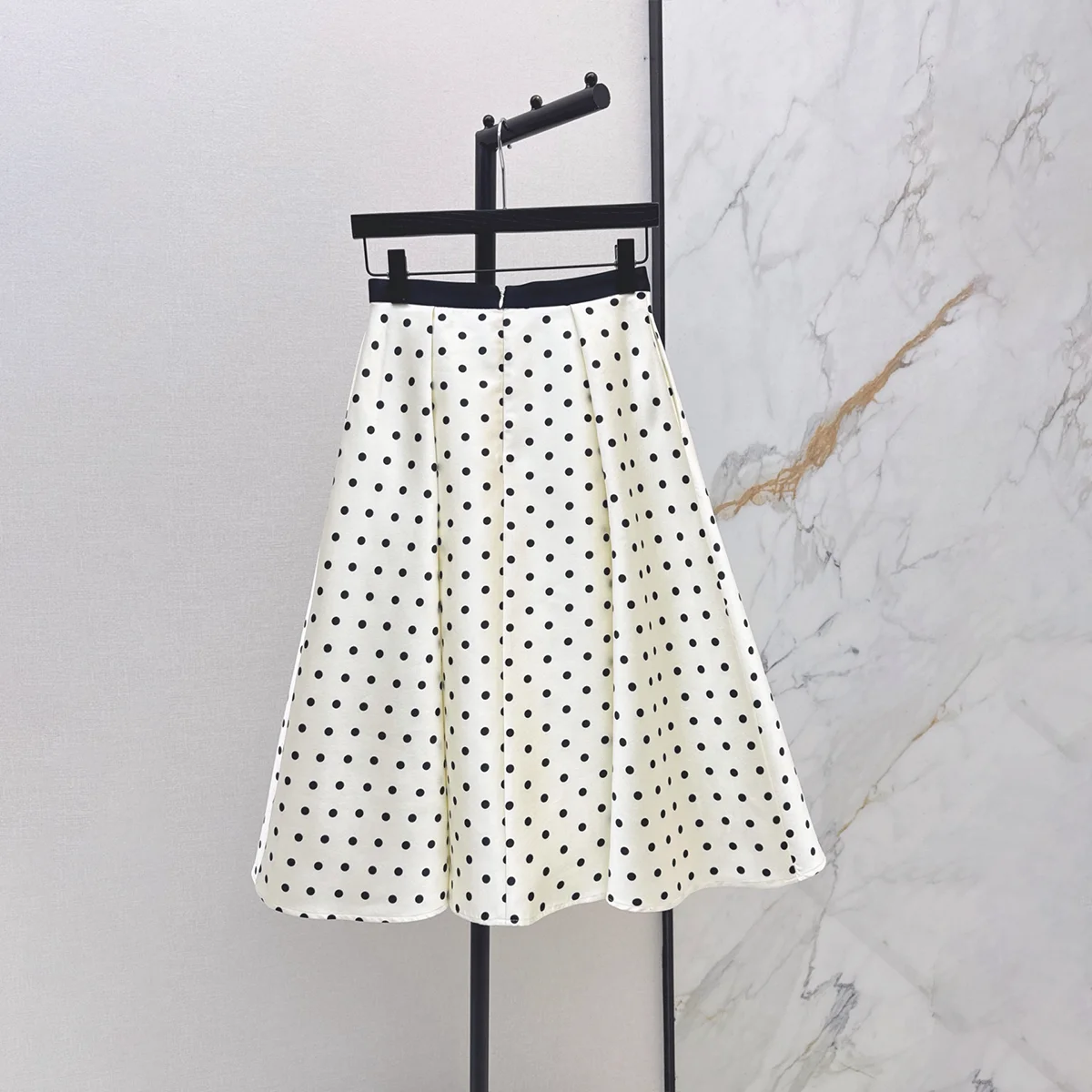 2026 High quality women's clothing wave point big swing half body mid length skirt--2672822147