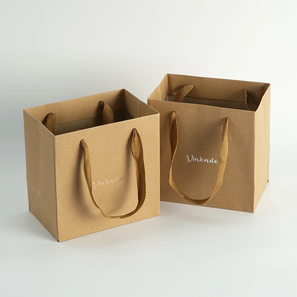 Custom Logo Paper Gift Bags Bulk 10x6x10cm 50Pcs Christmas Gift Wrap Bags with Handles Brown Kraft Paper Bags for Small Business