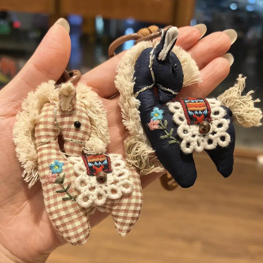 2026 السنة الجديدة الحصان السنة الكتان القطن مفتاح سلسلة الحصان المفاتيح صغيرة المهر حقيبة قلادة لطيف السحر مكافحة خسر الأزياء DIY هدية #4