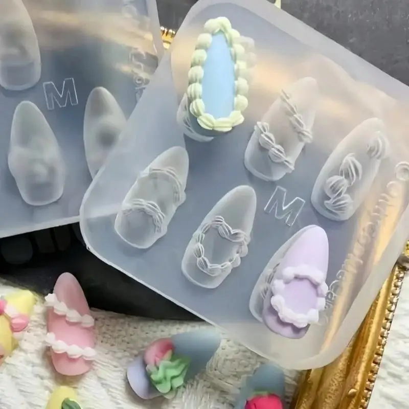 1 Stück 3D Spitzenrosen-Silikonform für Nagelkunst, Hohle Französische Karierte Muster, DIY Sexy Elegante Spitzen-Maniküre-Form