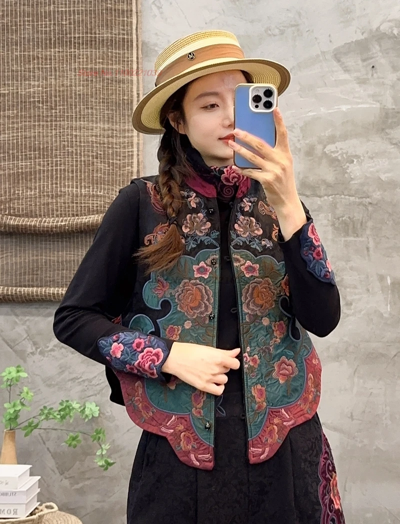 2025 chinese vintage double-sided wear vest oriental traditional vest national flower embroidery vest oriental sleeveless jacket