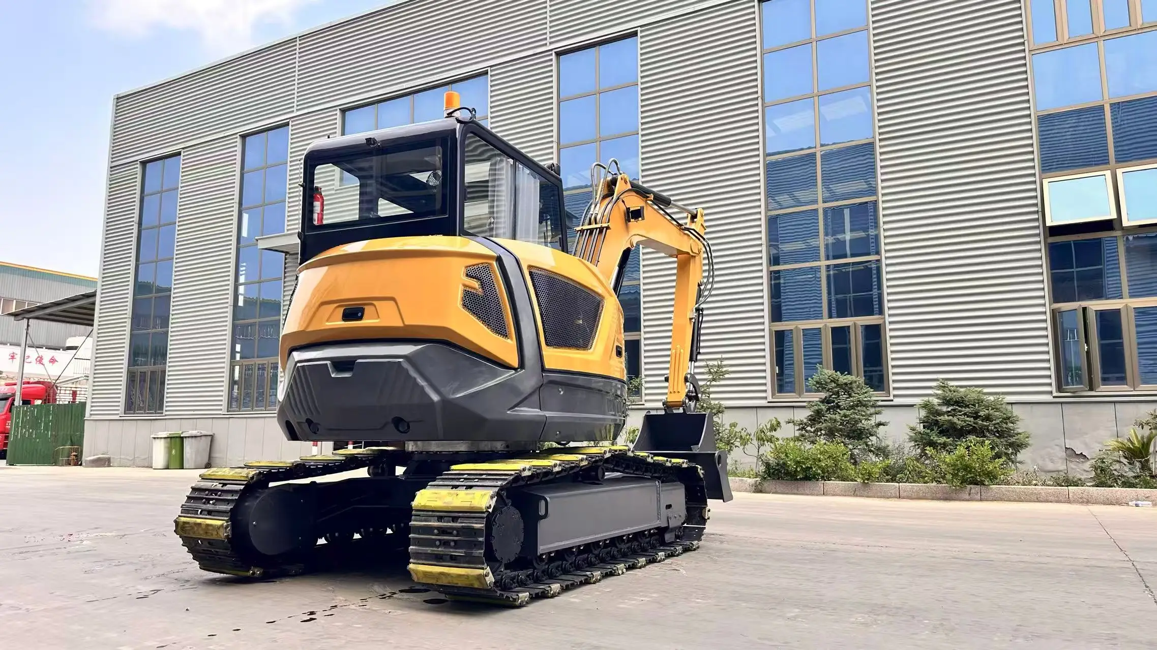 حفارة صغيرة 6 طن حفارة زاحفة صغيرة، حفارة فعالة، سهلة التشغيل