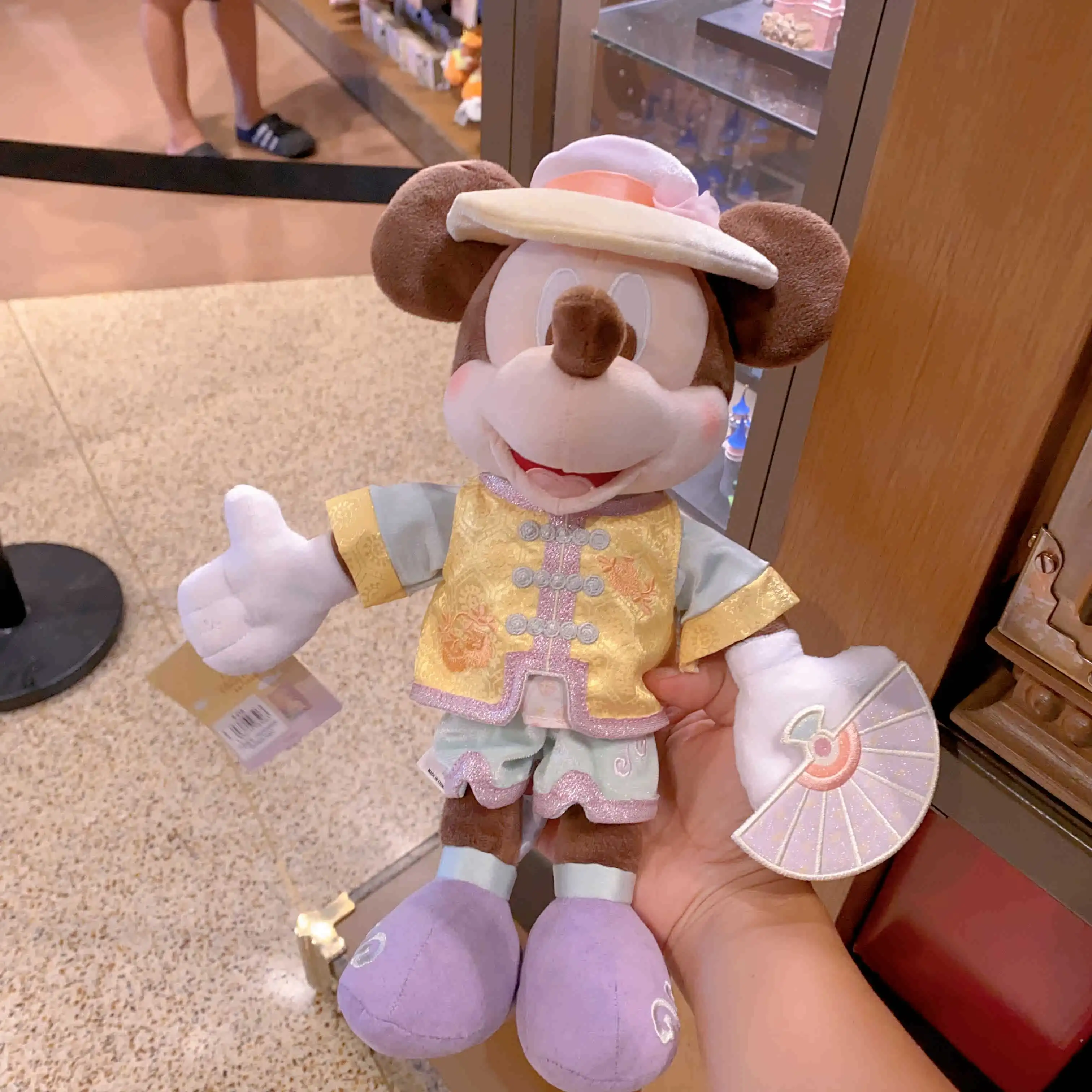 Shanghai Disneyland Mickey and Friends Park Adventure Mickey & Minnie Plush Toy Keychain Keyring Gift Souvenir view 3